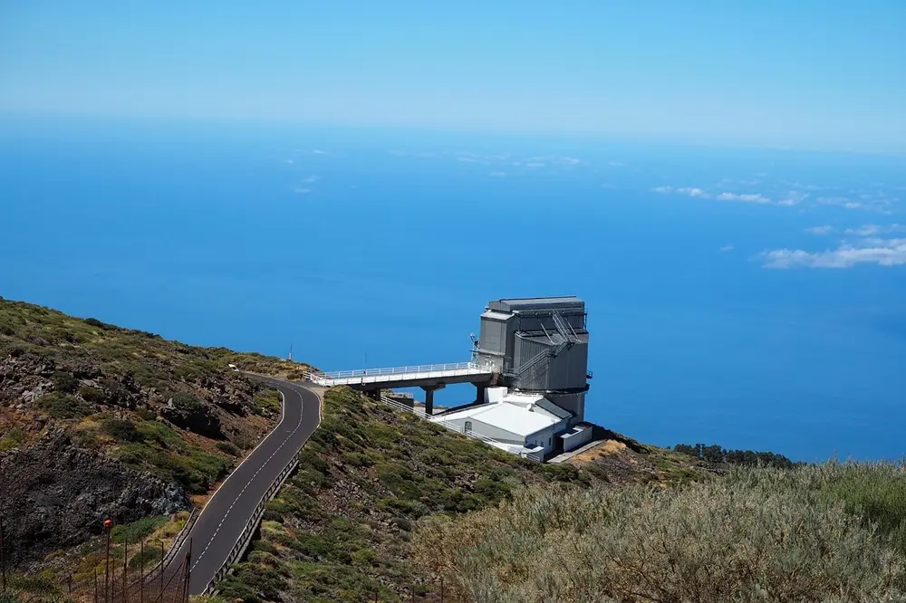 best canary island for couples